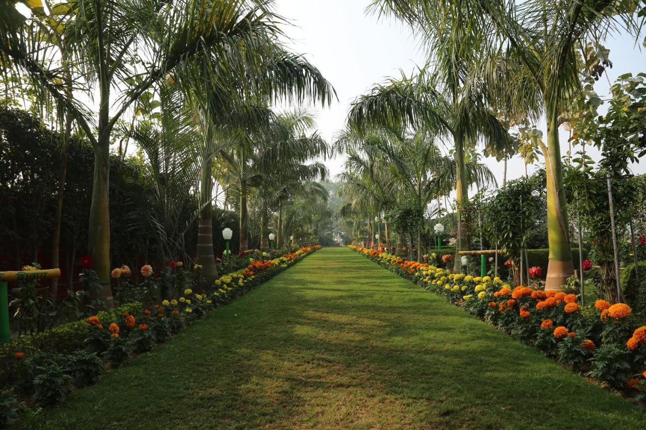 Resort Tapobhumi Varanasi